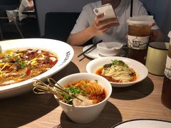 -太二酸菜鱼(菱角湖万达店)