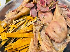 -阆辣荟餐饮(老味道8年·古城店)