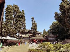 龙门石窟景区-昆明滇池国家级风景名胜区西山景区