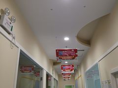 -龅牙兔儿童情商乐园(裕华旗舰店)