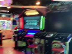 -星悦蓝海欢乐园(石路天虹店)