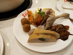 -泉福居酱骨头自助广场(南大街商业步行街店)