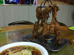 -楼兰里餐厅(石像店)