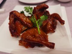 脆皮乳鸽-新南华大酒店(长寿店)