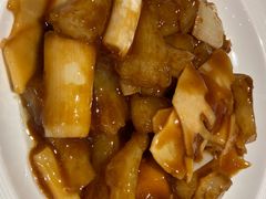 葱烧蹄筋-闫府私房菜·百年鲁菜(恒隆店)
