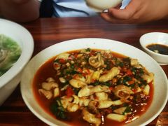-茅屋大酒店
