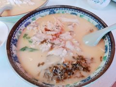-明呈黄鱼面馆(斜土路店)