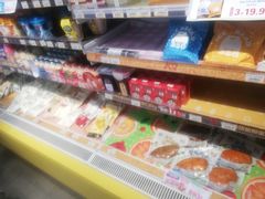 -阳光小玛特便利店(华府天地购物中心店)