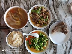 -爱月宝月嫂·育儿嫂(哈尔滨总店)