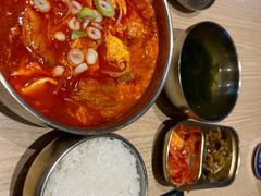 -梨花牛肉汤饭(仁恒伊势丹店)