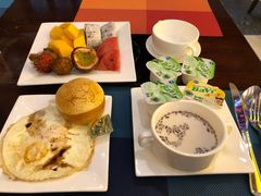 -岘港皇冠假日酒店