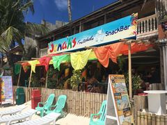 -Jonah's Fruit Shake & Snack Bar