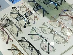 -三叶眼镜城(青云路店)