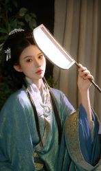 -米莱摄影写真(五大道别墅店)