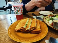 -HELLO 27 意面·沙拉·帕尼尼