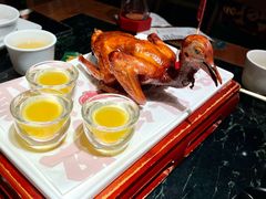 红烧乳鸽-大鸽饭(北京路店)