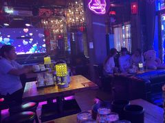 -喜鹊音乐酒馆(西街店)