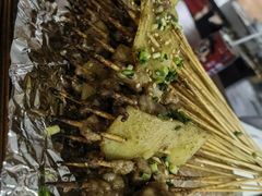 -炭小签·贵阳特色烧烤(118广场店)