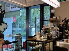 -Dogi&kiki Coffee(中心商务大厦店)