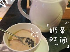 -湊湊火锅·茶憩(新中关购物中心店)