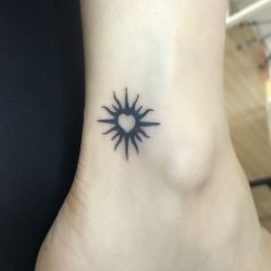 点击看大图 -英刺青 纹身 洗纹身