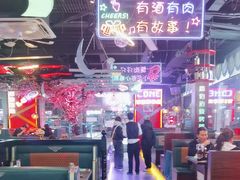 -路边边地标烧烤·川菜·小龙虾·音乐酒馆(良乡长虹店)