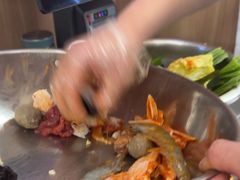 -醉人椒麻辣香锅(王府井喜悦店)