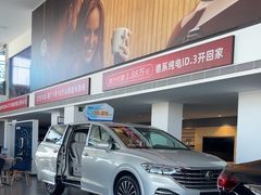 -北京凯威富檑上汽大众4S店(良乡店)