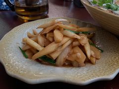 油焖皎白-75幢私房菜馆