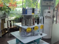 -壹伍陆连锁汽车维修美容(宝安中心区店)