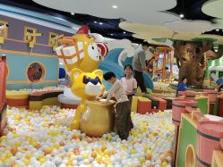 -MELAND CLUB亲子乐园•派对(虹桥万象城店)