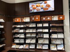 面包甜点陈列柜-Laderach 莱德拉(上海环贸iapm店)