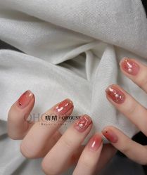 -QHOUSE美甲美睫