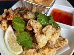 甜辣鸡翅佐以辣蒜汁-WOLFGANG PUCK KITCHEN & BAR(迪士尼小镇店)
