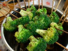 烤西兰花-炒豆合作社(东四总店)