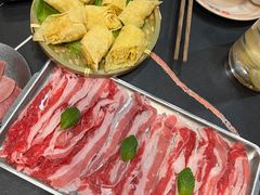 -由衷贵州酸汤牛肉火锅(新桥店)