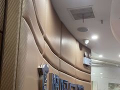 -咿呀口腔(光谷分院)