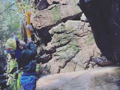 -藏龙百瀑风景区