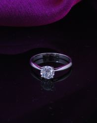 DSC_0420-威德钻石-克拉钻大本营(南京东路店)