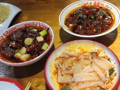 -华仔龙虾(永乐路总店)