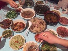 -怡品川宇火锅(宝立方店)