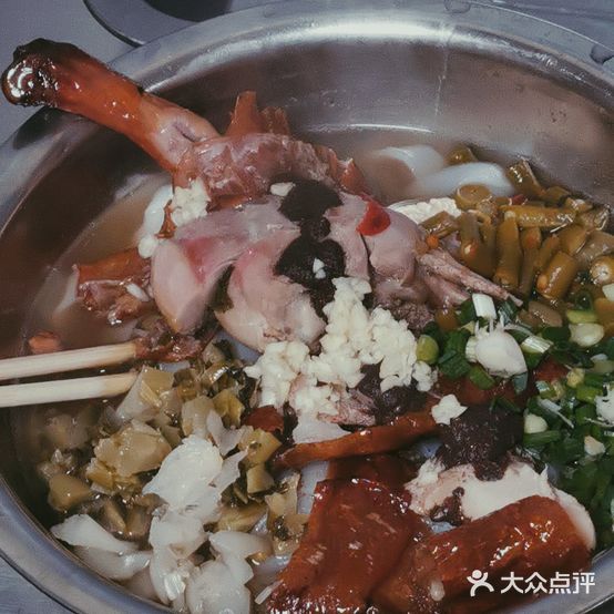 二哥烧鸭粉