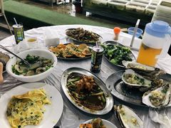 -红月湾海鲜饭店•沙滩海景(双月湾店)