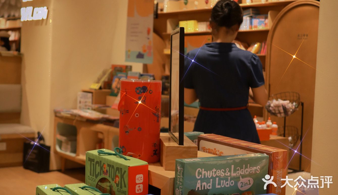  那是书里的香气啊，如同春日的樱花一样