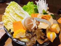 -呷哺呷哺(松江开元店)