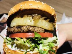 -The Habit Burger Grill 哈比特汉堡(复兴soho店)