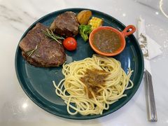 -丽莎沙拉轻食餐厅(国贸店)