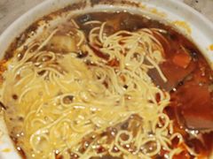 -老街烧烤大排档·地道湖北菜·龙虾馆(汉口火车站店)