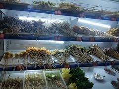 -钢管厂五区小郡肝串串香(南山店)