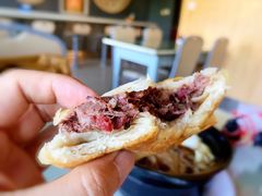 -闫家驴肉老店(华电一校店)